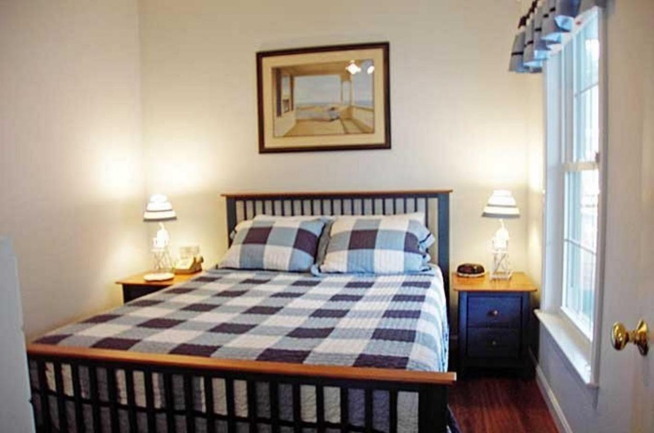 Carriage House Motel Cottages & Suites Уэллс Экстерьер фото